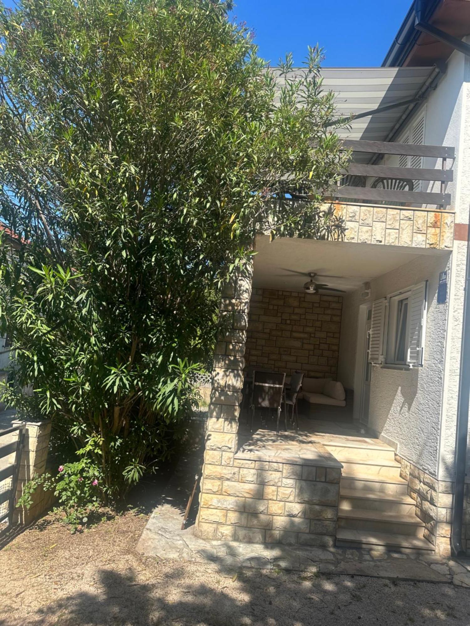 Apartment Sara โนวาลยา ภายนอก รูปภาพ